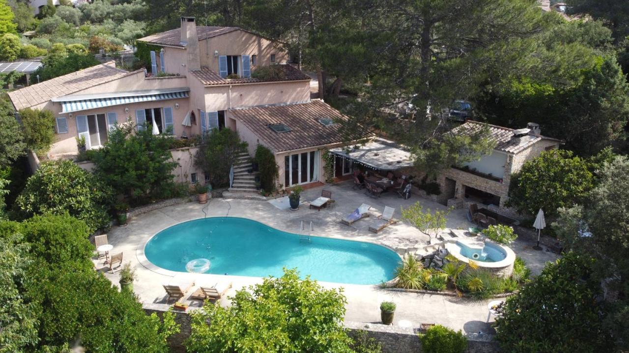 B&B Le Garric Nîmes Exterior foto